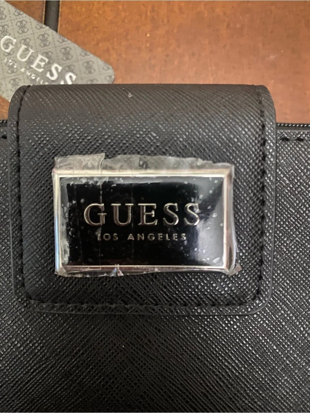 Guess- Abree Slg Phone Organizer Wristlet Clutch